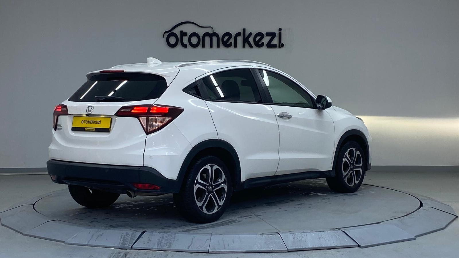 HONDA HR-V 5